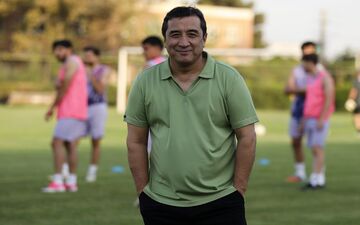 خداداد عزیزی: از خانواده‌ها و کودکان عذرخواهی می‌کنم، محرومیت را می‌پذیرم