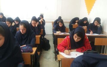 نتیجه آزمون استخدام دبیری اعلام می‌شود