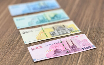 از خانه ۵۵ متری تا یک آیفون؛ سقوط ۲۵۰ میلیون تومان در یک دهه