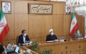 بررسی راه‌های مؤثر بر کاهش آلودگی هوا در جلسه هیات دولت