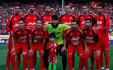 پرچم پرسپولیس را در تبریز آتش زدند