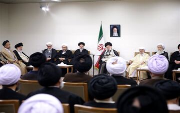 رهبر انقلاب اسلامی: اروپا به تحریم‌های آمریکا پایبند ماند باید از آنها قطع امید کرد 