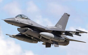 اعزام اسکادران جدید جنگنده‌های F-16 آمریکا به خاورمیانه