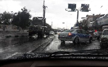 ترافیک نیمه سنگین آزادراه کرج/باران نیمه شمالی کشور را فراگرفت