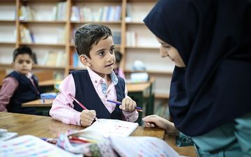 برقراری حقوق معلمان بازنشسته مدارس استثنایی در بن‌بست