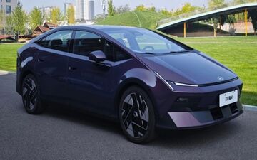 هیوندای Ioniq V؛ سدان برقی جدید با قیمت ۱۶۳۸۰ دلار در چین وارد بازار شد