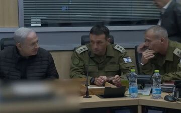 رسانه صهیونیستی: نتانیاهو در حال بررسی آتش بس موقت است
