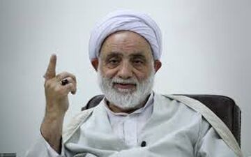 قرائتی از آقای دوربینی عذرخواهی کرد