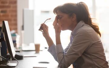 نشانه‌های یبوست را بشناسید/ چه زمانی به پزشک مراجعه کنیم؟