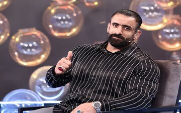 شوکه شدن هادی چوپان در برنامه هزار ویک/ محسن کیایی او را غافلگیر کرد