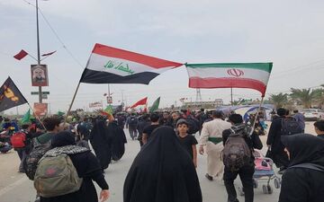 نوحه خوانی عراقی‌ها برای دعوت از ایرانی‌ها در اربعین+فیلم 