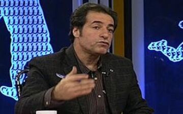  ورمزیار: چرا بازی های پرسپولیس را سه هیچ نمی‌کنید؟