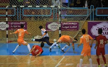 لیگ برتر فوتسال / آغاز هفته دوم با توقف مدافع عنوان قهرمانی 