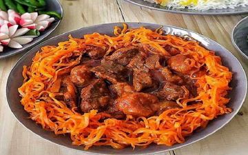 خورش هویج خوشمزه و مجلسی با گوشت و آلو رو این طوری درست کن / فوق العاده میشه