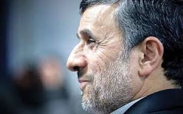 تیپ خاص احمدی نژاد در حرم امام خمینی (ره)