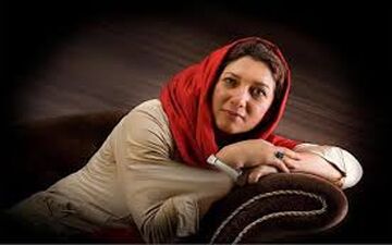 زیبایی خیره کننده فریبا متخصص در ۶۱ سالگی!| خانم بازیگر به مانند دختر ۲۰ ساله!