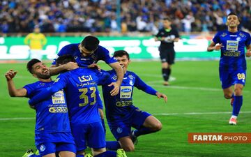 طوفان آبی در راه است/ پرسپولیس خواب قهرمانی هم نخواهد دید 