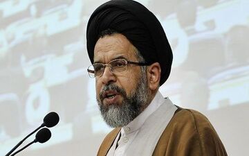 برخی خصوصی‌سازی‌ها با ورود وزارت اطلاعات لغو شد