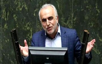 وزیر اقتصاد: ۴۰ هزار میلیارد تومان فرار مالیاتی در سال 
