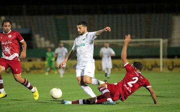 بدبیاری گلزن ایرالکو به پرسپولیس در نیمه نهایی(عکس)