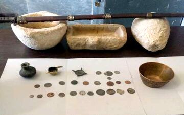 29 قلم اشیای عتیقه در کازرون کشف شد