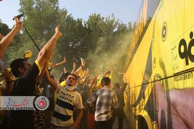 سپاهان- پرسپولیس- هوادار سپاهان