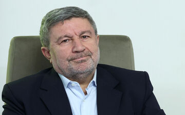 تدبیر رهبری و ریاست‌جمهوری پزشکیان، مانع از وقوع جنگ شد