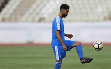هافبک تاثیرگذاراستقلال غایب بزرگ تمرین آبی‌ها