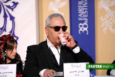 گزارش ویدویی از نشست خبری فیلم " درخت گردو "