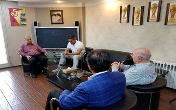 رییس فدراسیون فوتبال باحشمت مهاجرانی، عابدزاده و استیلی دیدار کرد