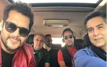 سلفی توماشینی سیاوش خیرابی به همراه عوامل پشت صحنه (عکس)