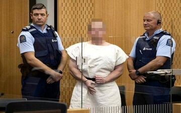 عامل حمله به دو مسجد نیوزیلند تفهیم اتهام شد