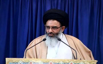 نماینده ولی‌فقیه در سوریه: امام خمینی(ره) احیاگر توحید و ارز‌ش‌های اسلام ناب محمدی بود