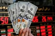 شگرد جدید دلالان برای جیب‌بری؛ دلار ۱۷۰ هزار تومانی در بازار آزاد