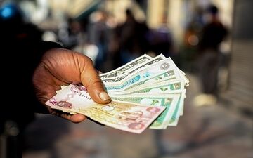 چقدر ارز امروز وارد بازار شد؟/ خریدار نیست
