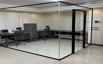 7 نکته مهم قبل از اجرای پارتیشن شیشه ای در دفتر کار