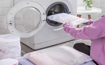 نکات اصولی شستن بالش و ملافه در ماشین لباسشویی که باید بدانید