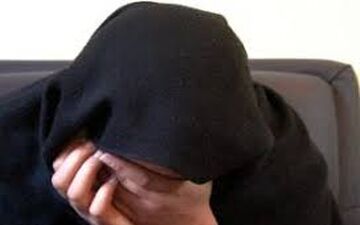  شوهرم همیشه در زندان بود و من باردار!