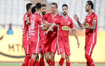 نگرانی یحیی از روند تمدید قراردادها؛ 2 هافبک پرسپولیس می‌روند؟