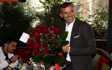 سیدجلال حسینی رسما مربی پرسپولیس شد 