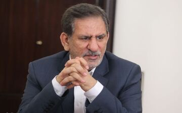 تمهیدات لازم با فوریت برای برف روبی و یخ زدایی از سطح معابر انجام شود