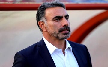 استوری فکری؛ سرمربی پشت بازیکنان معترض