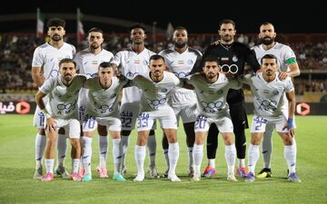 خط دفاع استقلال همچنان فراتر از فاجعه