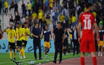 درگیری هواداران سپاهان با قلعه‌نویی صحت ندارد