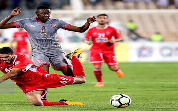 ۲ مهاجم سرشناس در فهرست خرید حریف پرسپولیس