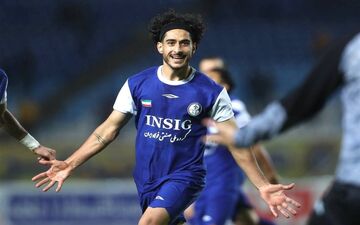 آقایی‌پور: ۱۰ نفره نمی‌شدیم قطعاً به پرسپولیس نمی‌باختیم
