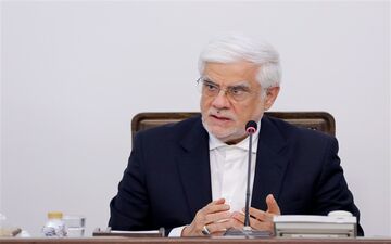 عارف: بخش خصوصی ۱۰ روزه نظرش را درباره شعار سال اعلام کند