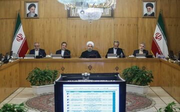 فولاد و خودروی ایران در آستانه پیوستن به بازار جهانی است
