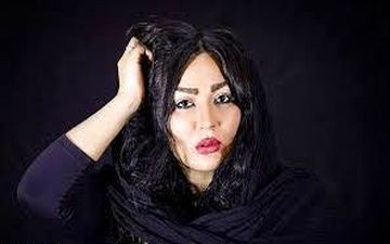 سلفی بازیگر نقش پرستار شیرین در مجموعه شهرزاد، با پوششی نامتعارف 