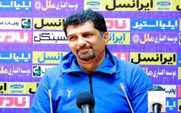 
حسینی: امیدوارم کم‌اشتباه‌ترین بازی خود را مقابل استقلال انجام دهیم
